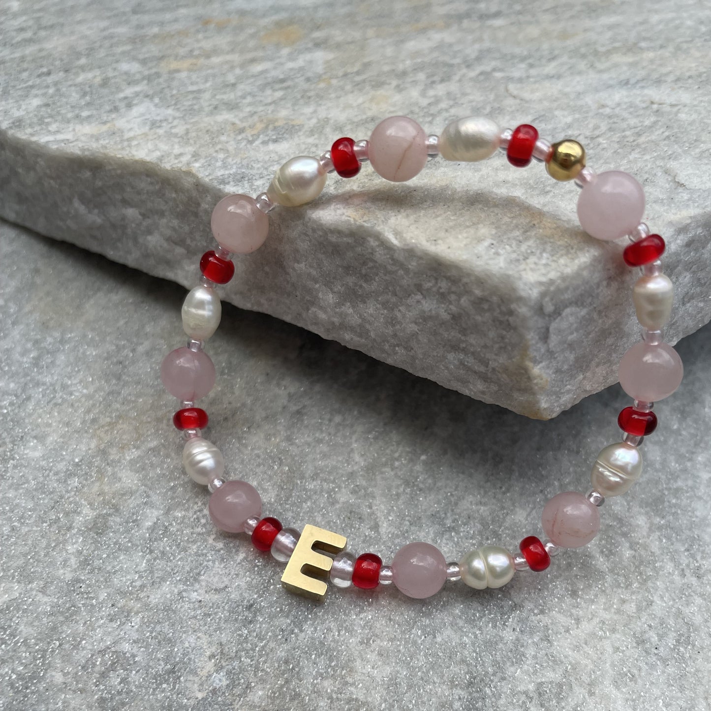 Kate Armband - Personalisierbares Perlenarmband