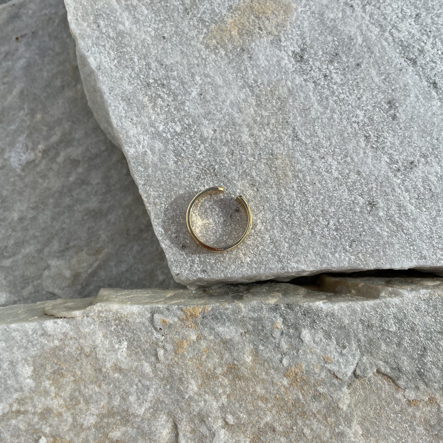 Milo Earcuff glänzend