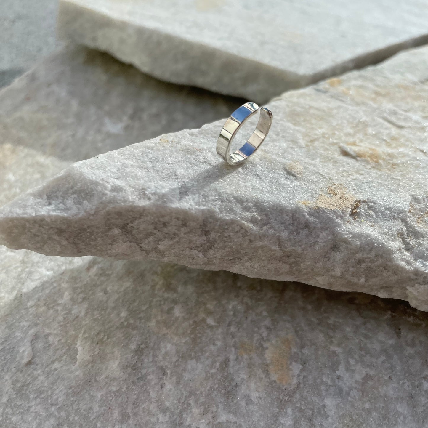 Milo Earcuff glänzend
